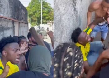 Youtuber se orinó encima del miedo por una cruel broma que le hicieron (VIDEO)