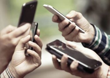 Perú bloqueará más de 129 mil códigos de teléfonos celulares duplicados o clonados