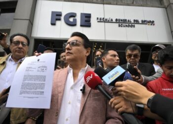 Fiscalía de Ecuador apuntó a “Los Lobos” como autores del asesinato de Fernando Villavicencio