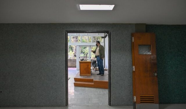 El 75 % de los profesores universitarios en Venezuela ha pensado en dejar su trabajo como educadores