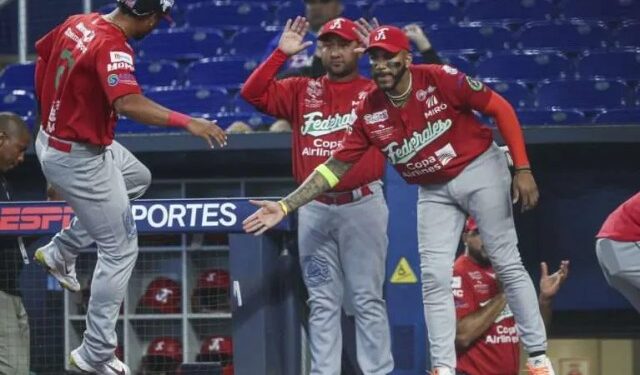 Federales de Chiriquí debuta con victoria sobre Curazao Suns en la Serie del Caribe 2024