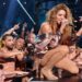 Shakira anuncia “Las mujeres no lloran”, su nuevo disco creado con su “manada de lobas”