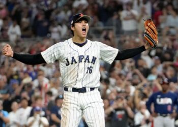La superestrella japonesa del béisbol Shohei Ohtani anuncia sorpresivamente que se casó
