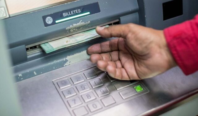 Sudeban informa cómo trabajará la banca en Venezuela durante Carnaval