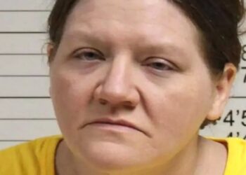 Horror en Pensilvania: escuchó voces que le pedían asfixiar a su hijo de cinco años para “no irse al infierno”