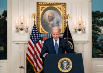 “Algo no está bien”: médicos piden que Biden se someta a una prueba de competencia mental