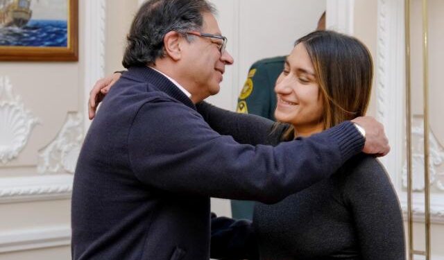 Gustavo Petro volvió a poner como su mano derecha a Laura Sarabia, quien renunció por escándalo