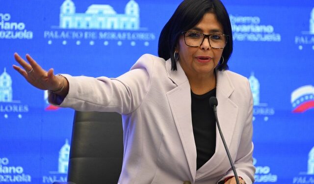 Delcy Rodríguez dijo que Venezuela responderá de forma “proporcional a las groseras violaciones” de Guyana