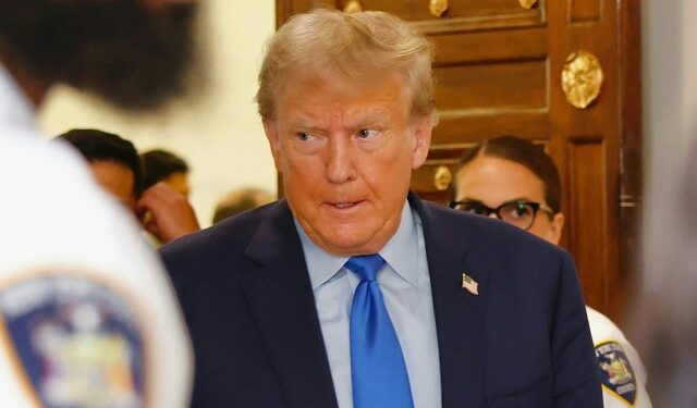 Corte Suprema de EEUU decidirá si Trump puede ser juzgado por injerencia electoral