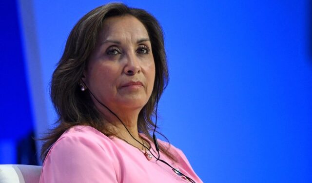 Dina Boluarte expresó su “profundo pesar” por la muerte de Sebastián Piñera