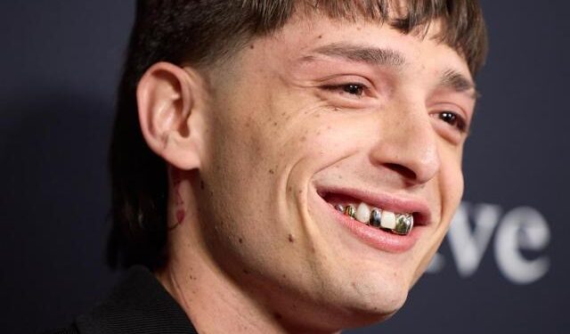 Peso Pluma se estrenó en categorías latinas al Grammy