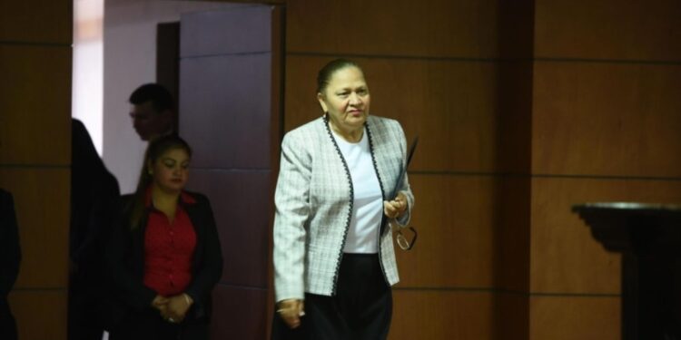 UE impone sanciones a fiscal de Guatemala y a otros funcionarios por socavar la democracia