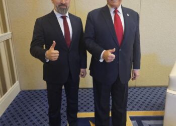 Abascal se reunió con Trump durante la gran convención conservadora en EEUU