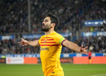 Barcelona recuperó el color con solvente triunfo ante el Alavés