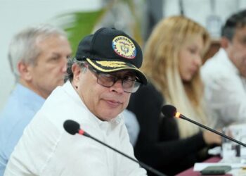 Horas después del sitio al Palacio de Justicia, Petro reaccionó y ordenó restablecer orden