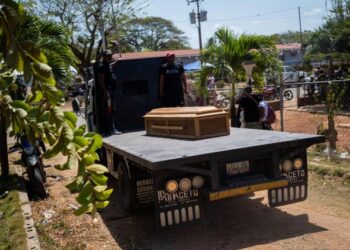 Familiares de víctima en derrumbe en mina “Bulla Loca” denuncian que fue provocado