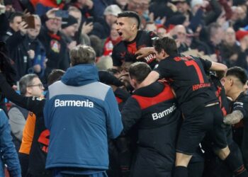 El Leverkusen de Xabi Alonso da un golpe sobre la mesa al golear al Bayern