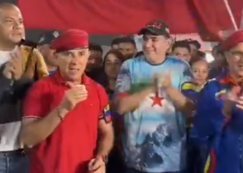 Furia bolivariana “toma” Caracas con cientos de autobuses este #4Feb