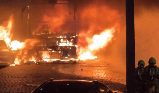 Cuatro policías heridos en La Haya en disturbios entre grupos de eritreos enfrentados