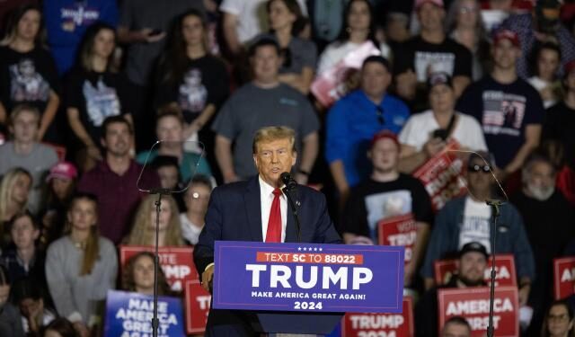 Trump asistió a una corte en Florida para comparecer por el caso de documentos confidenciales