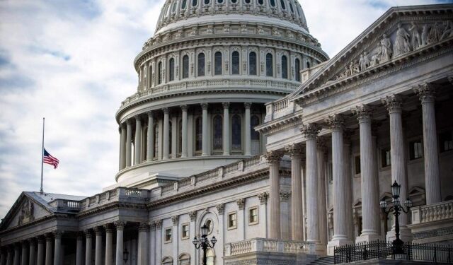 Senado de EEUU reveló acuerdo sobre inmigración y ayuda a Ucrania