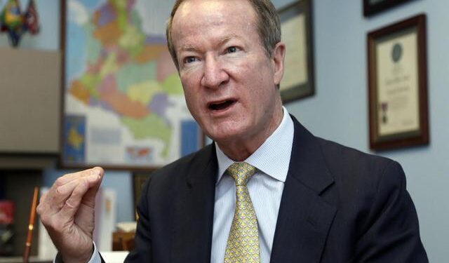 William Brownfield y los tres escenarios “electorales” que planea Maduro (VIDEO)