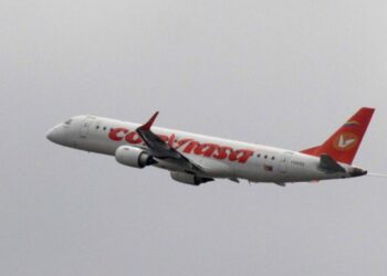 Régimen de Maduro revisó convenios en materia de transporte aéreo con Rusia y Egipto