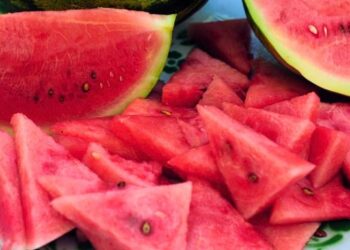 El poder de la patilla: descubra los beneficios para la salud al comer esta fruta