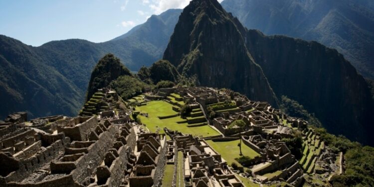 Machu Picchu en Perú se reactiva después de 7 días de huelgas y bloqueos