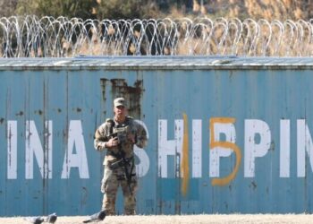 Gobernador de Texas ampliará su operativo de seguridad en frontera con México