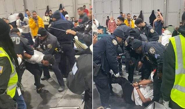 El dramático enfrentamiento a golpes entre inmigrantes y policías en un refugio de Nueva York (VIDEO)