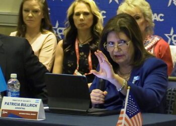 Ministra de Seguridad de Argentina pedirá a EEUU un cambio en su política hacia Venezuela (Video)