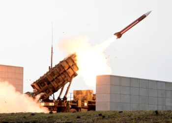 Irán niega que suministre misiles balísticos a Rusia