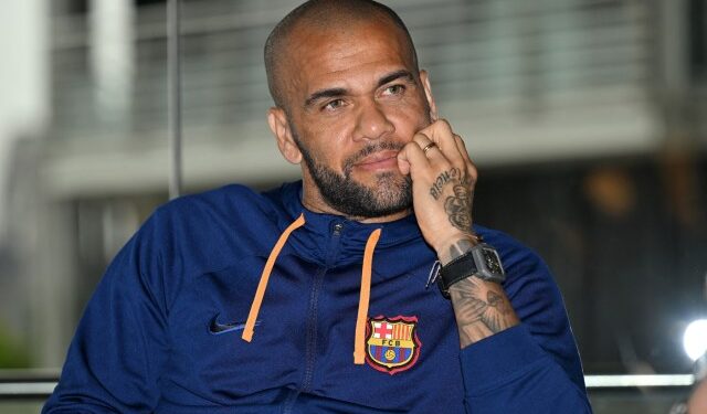 Dani Alves y la lista de futbolistas que han sido condenados por agresión sexual