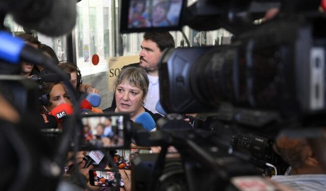 Víctima de Dani Alves estudia recurrir la sentencia del futbolista