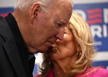 Biden no descartó eventuales ataques en suelo iraní contra la Guardia Revolucionaria Islámica