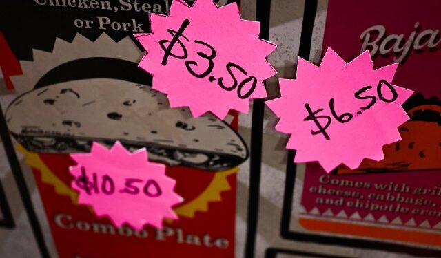 La inflación en EEUU bajó tres décimas en enero (Detalles)