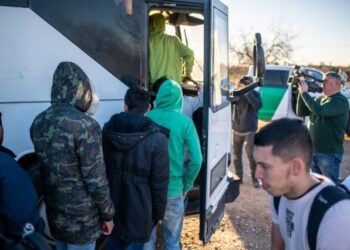 EEUU sanciona a empresas de transporte que facilitan la “migración irregular”