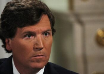¿Tucker Carlson podrá ser sancionado por la Unión Europea por entrevistar a Putin en Moscú?