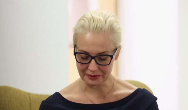 La esposa de Alexei Navalni denunció que el cuerpo del líder opositor ruso fue “abusado”