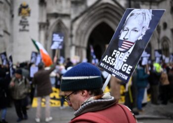 Julian Assange, pesadilla de Estados Unidos y símbolo de la libertad de información