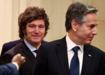 Milei a Blinken: Argentina ha vuelto al lado de la democracia y la libertad