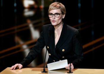 Actriz denunció en los premios César que el cine no debe encubrir “un tráfico ilícito de chicas”