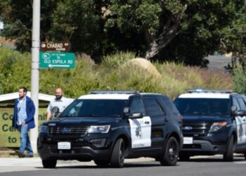 Estudiante de 18 años planeaba un tiroteo en secundaria de California y lo atraparon con un arsenal de guerra