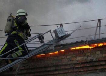 Dolor en Misuri: Profesora murió junto a sus cuatro hijos en un incendio que pudo ser provocado