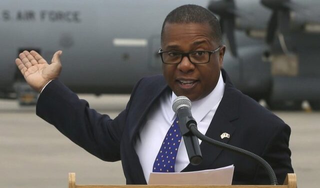 Llegó a Argentina el encargado de Estados Unidos para América Latina, Brian Nichols