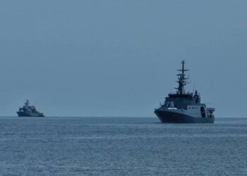 Naufragó una embarcación con migrantes en la costa caribeña de Panamá