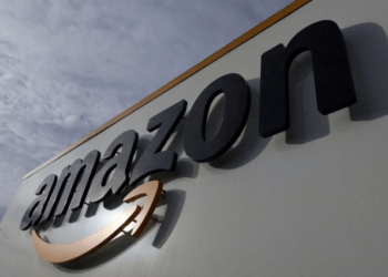 Tras serie de abusos laborales, Amazon paga millones de dólares a trabajadores explotados en Arabia Saudita