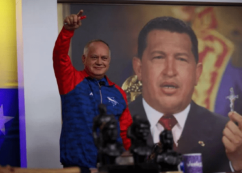 “Anda a comerte un cerro de dulce”, le respondió Diosdado Cabello a Francisco Palmieri (Video)