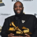 La policía se llevó al rapero Killer Mike después de ganar tres premios Grammy (Video)